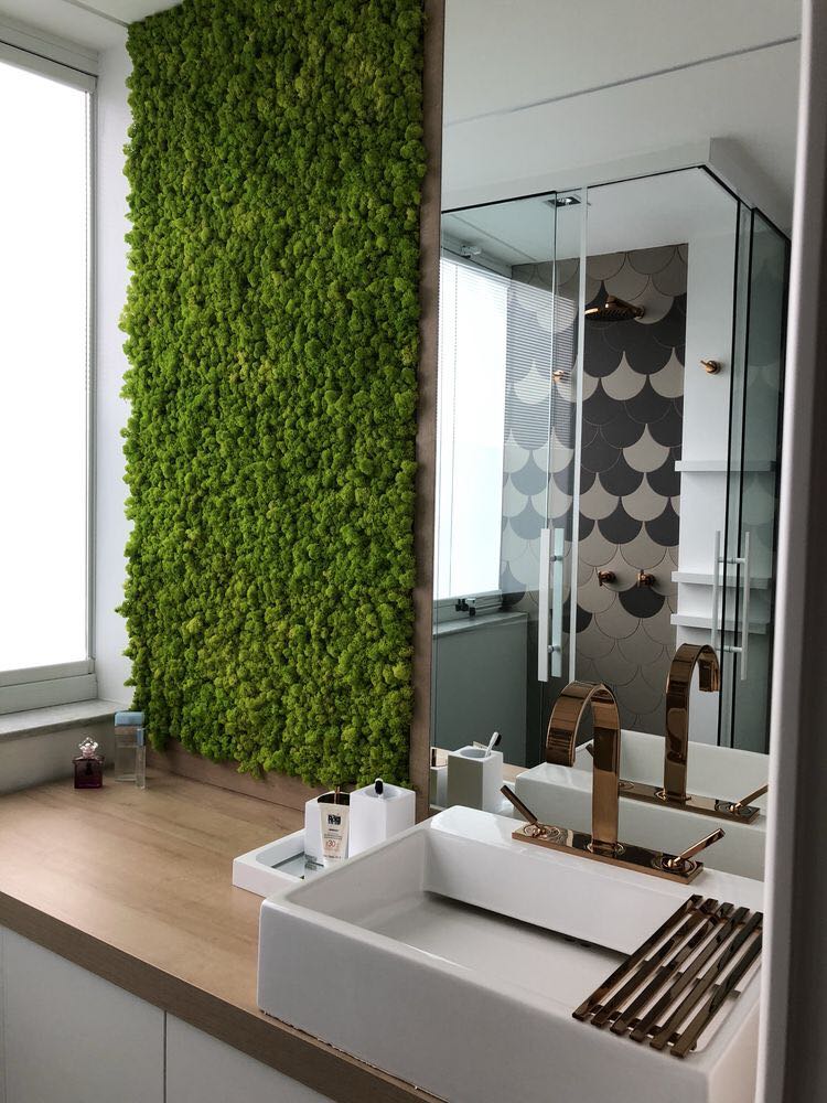 Vườn tường đứng trong phòng tắm mang cho gia chủ cảm giác hòa mình vào thiên nhiên.