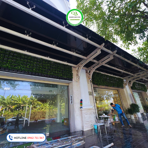 thi-cong-tuong-cay-xanh-tai-kdt-van-phuc-2