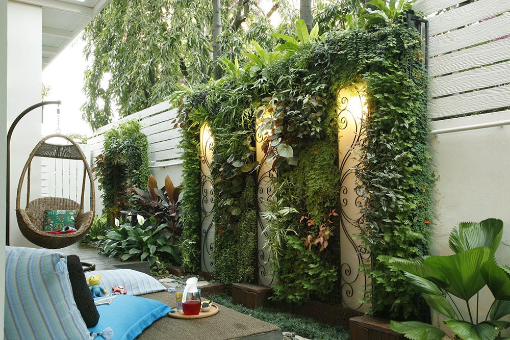 Làm đẹp quán cà phê, khách sạn, nhà hàng với vườn tường đứng Quang Anh HCM
